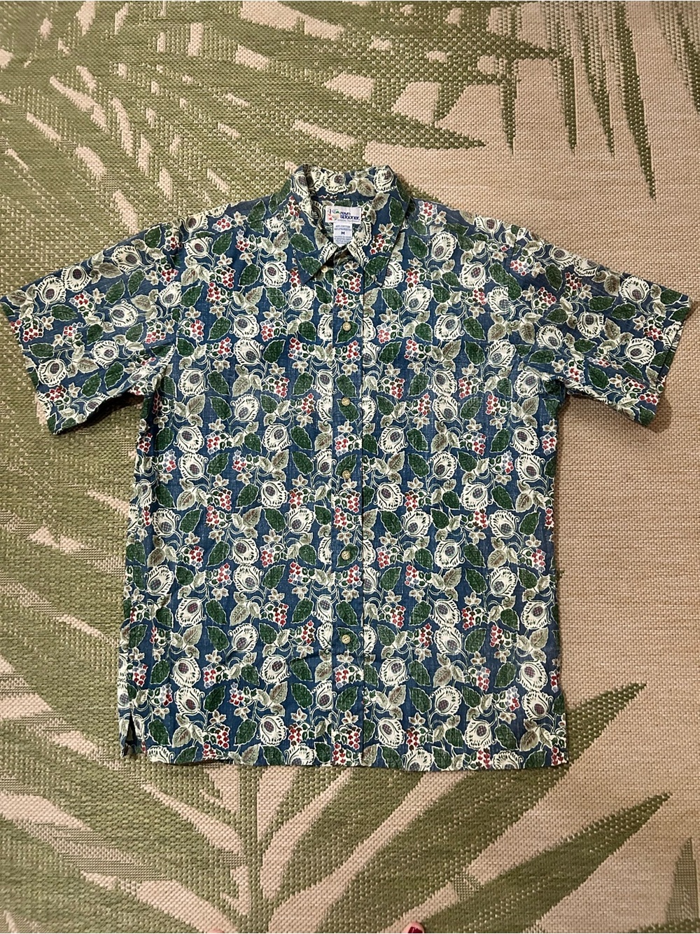 Reyn Spooner Green and Blue Floral Short-Sleeve Button-Down Shirt